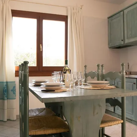 Apartamento With Shared Pool *