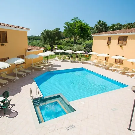 شقة With Shared Pool كالا ليبيروتو