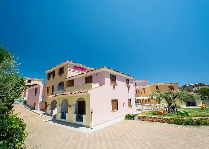 Apartman With Shared Pool